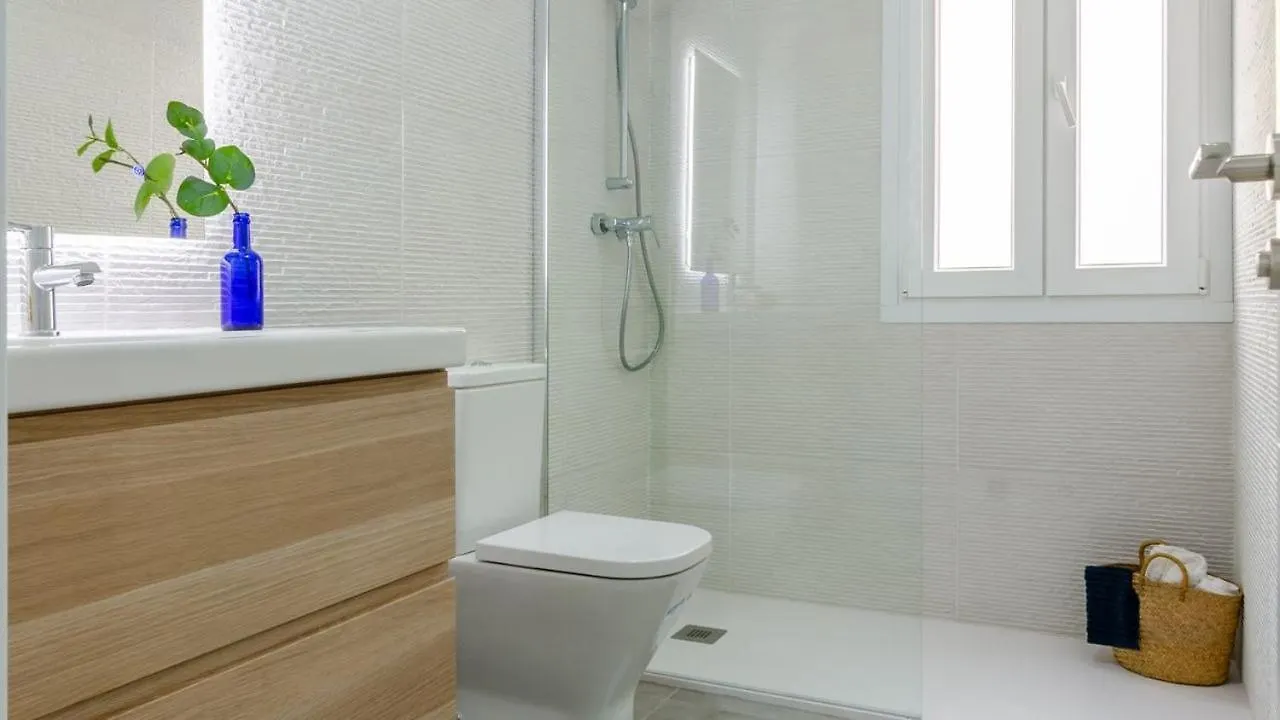 アパート Malagueta Beach & Muelle1 & Centre Con Parking Privado マラガ スペイン